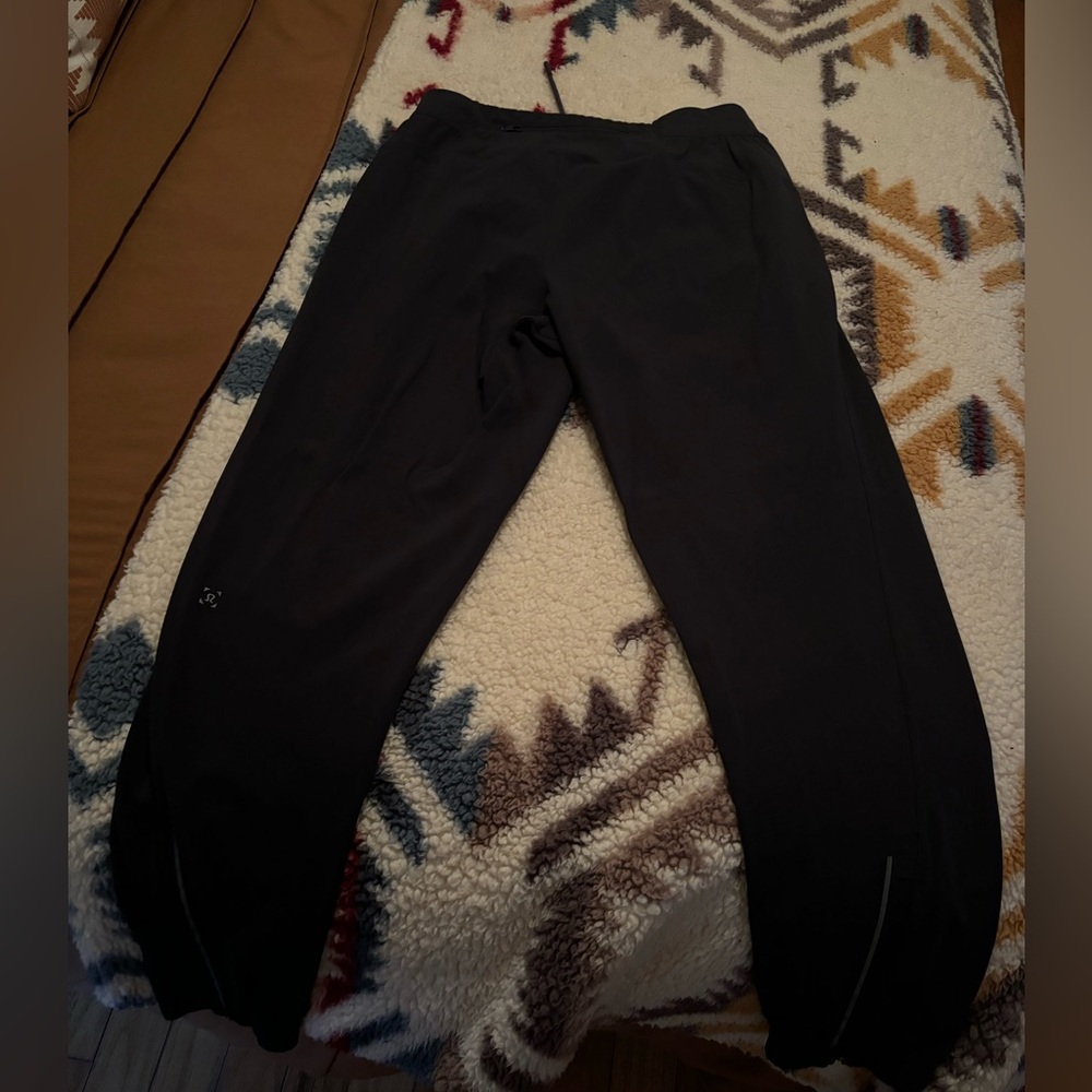 Lululemon joggers